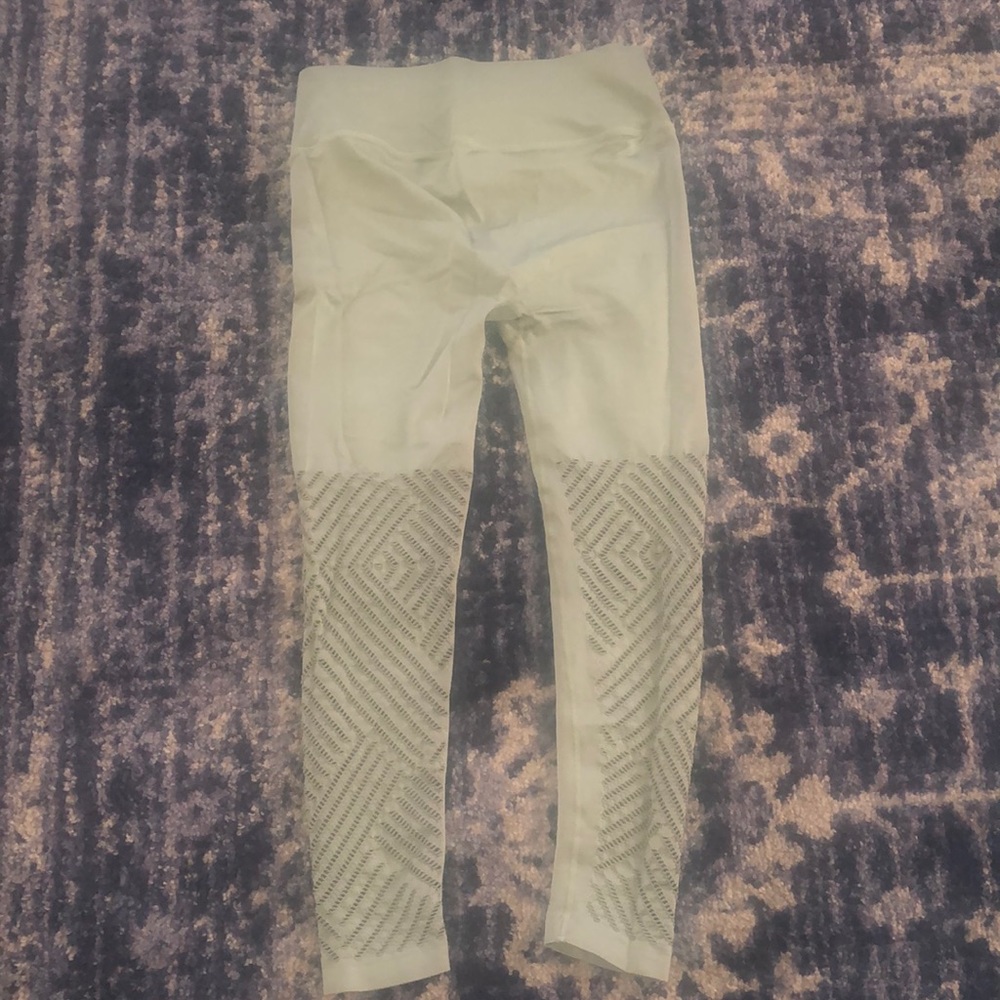 Victoria’s Secret Sport leggings